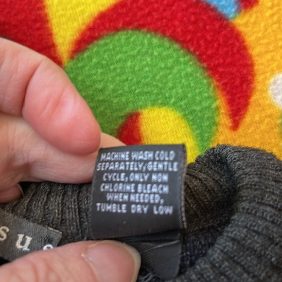 Consensus men’s gray sweater XL - Picture 9 of 9